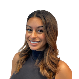 Headshot of Alia Samji