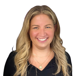 Headshot of Amy Svean