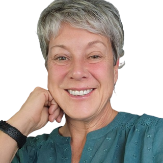 Headshot of Debbie Wiechardt