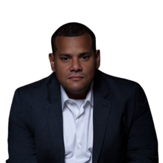 Headshot of Edwin Baez