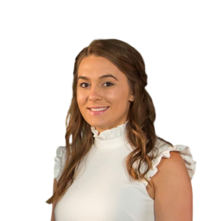 Headshot of Emily Fernandez