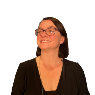Headshot of Emma Pereira