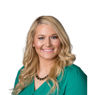 Headshot of Erin Molloy