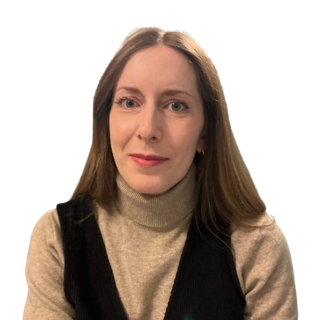 Headshot of Louise Beckett